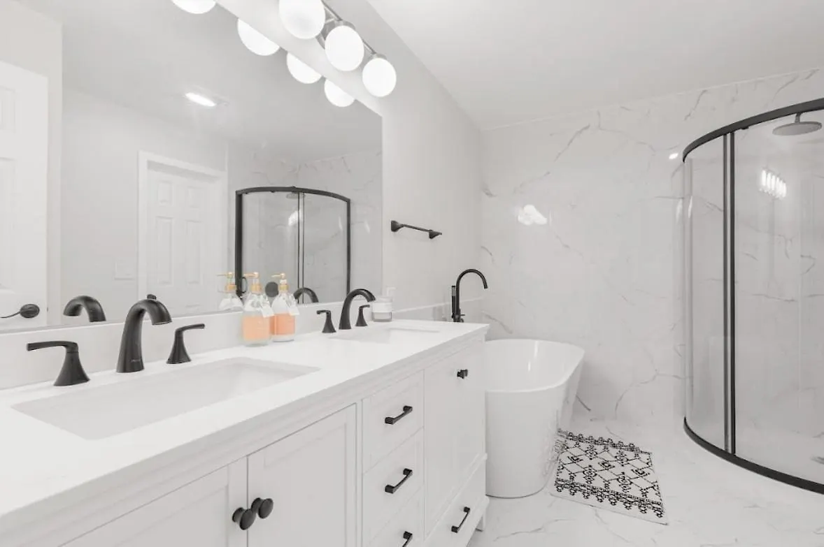 Bellevue Modern Luxe Townhouse Near Dt 520 I405 Apartment